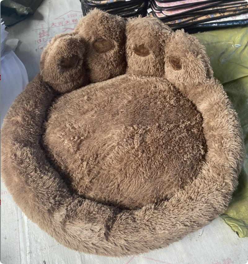 Large Fluffy Dog Bed - Winter Warmth Pet Sofa Basket for Dogs and Cats, Ideal Kennel Mat and Blanket Accessories